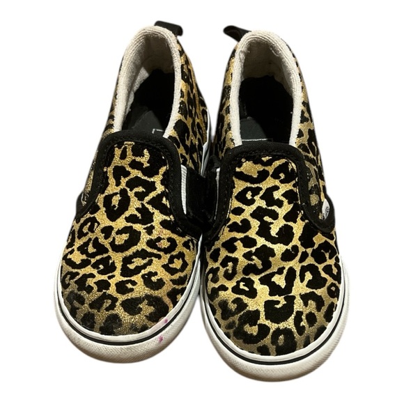 VANS - Picture 1 of 7